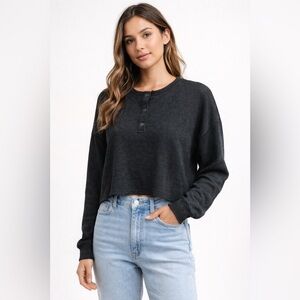 PRIV long sleeve waffle top in smoky black